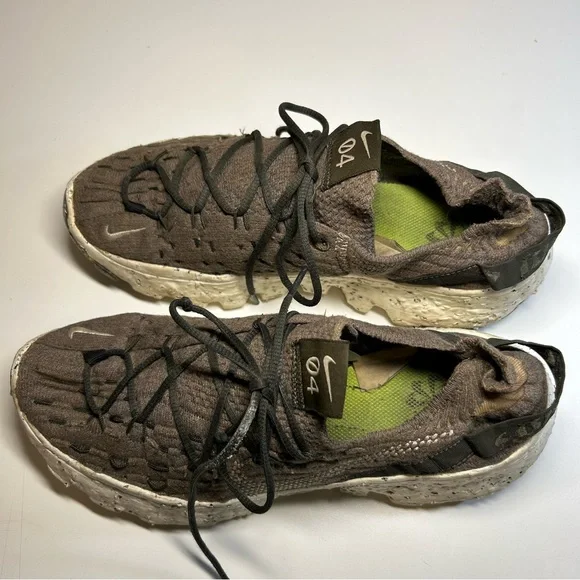 Nike Space Hippie 04 Women's 9 CD3476-300 Cargo Khaki Sneakers - Picture 4 of 14